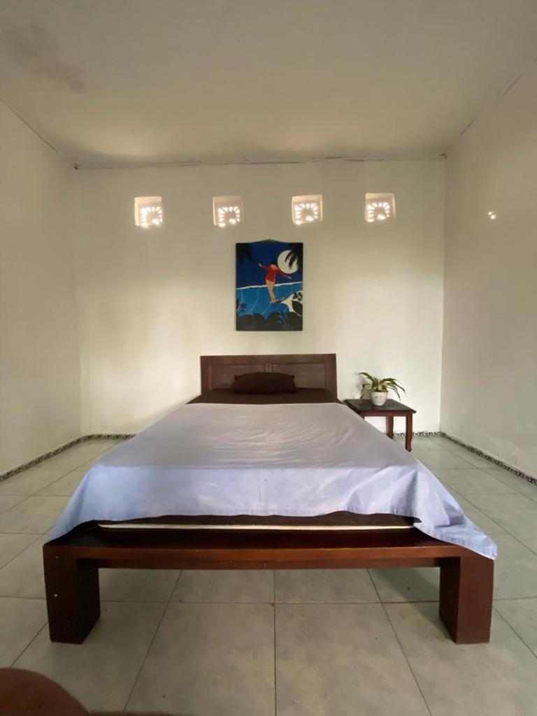Medewi Good Vibes Stay&Surf Jembrana Habitación foto